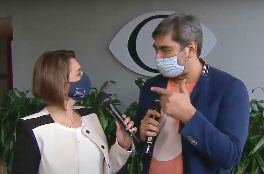 Catia fonseca invade sala de controle na band, zeca camargo entra na transmissão e faz comunicado: 