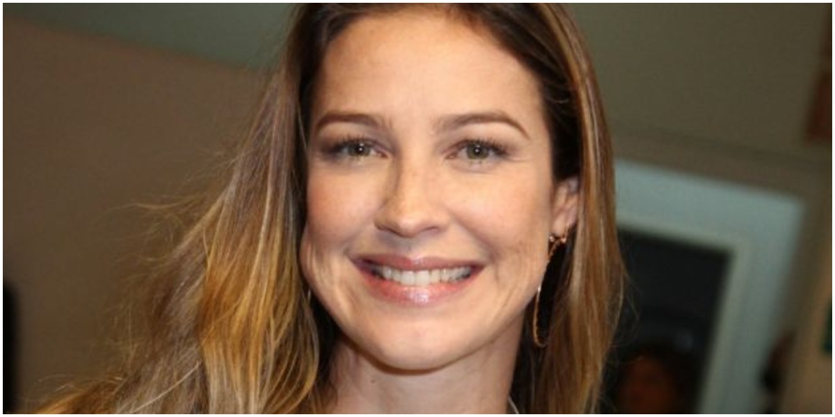 Lucas Bitencourt surpreendeu sua namorada no dia de São Valentim