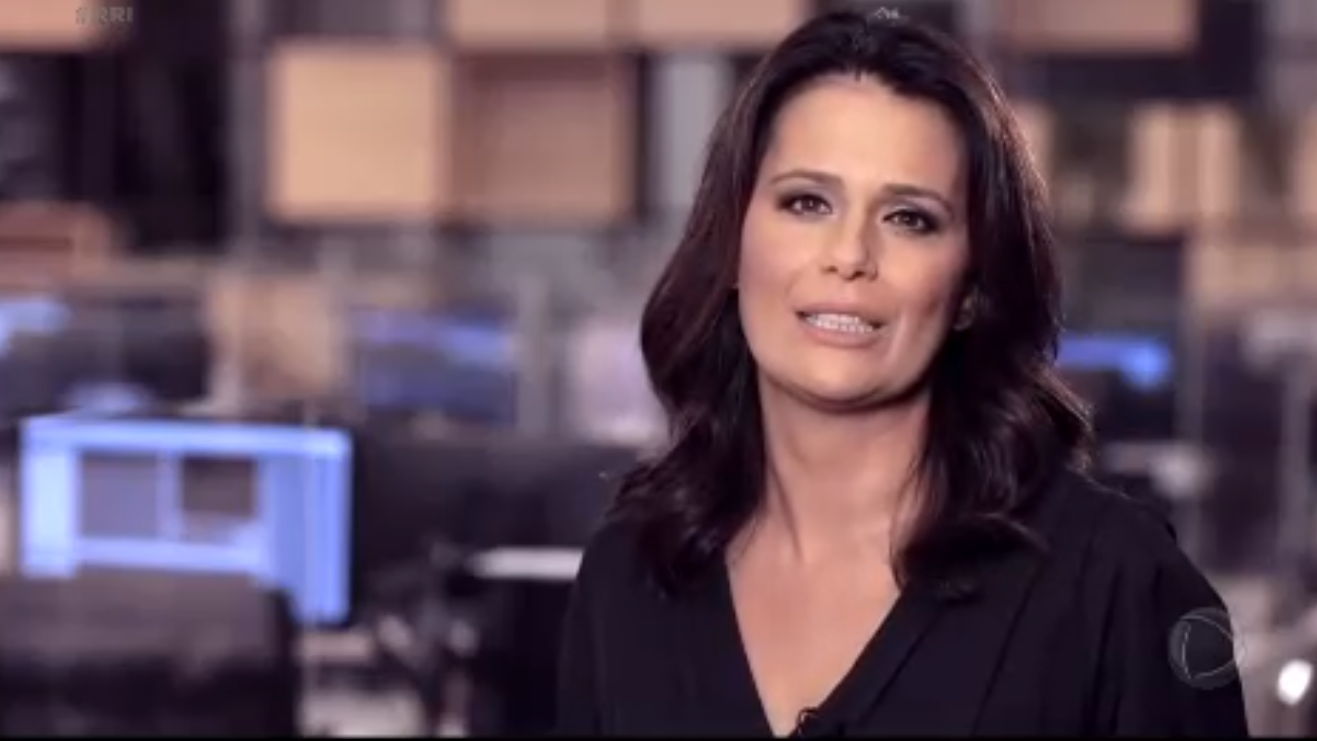 http://tvfoco.uai.com.br/wp-content/uploads/2015/05/Daniela-Mercury.jpg