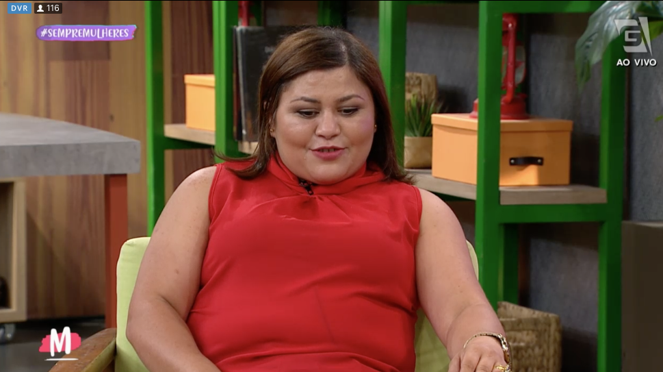 Leni sensitiva, que faz previsões para o mundo dos famosos, soltou bombas no programa Mulheres (Foto reprodução) 