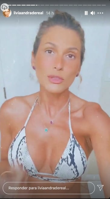 Lívia Andrade surge descabelada em vídeo (Reprodução) 