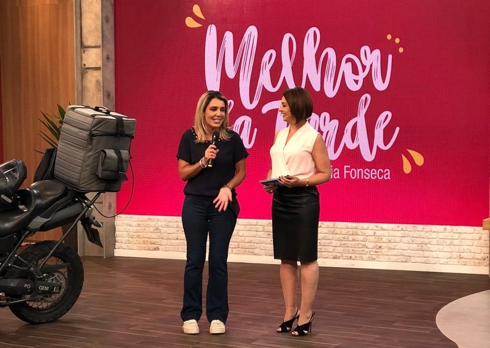 Cíntia Lima e Catia Fonseca no Melhor da Tarde (Foto: Reprodução)
