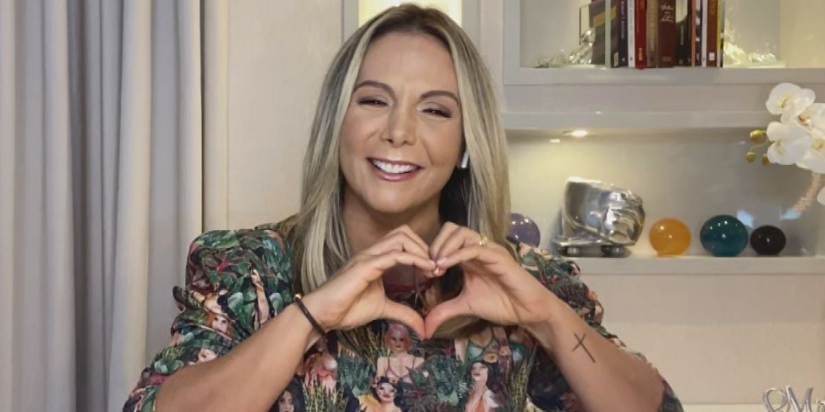 Carla Perez deixa o público babando ao compartilhar cliques exibindo o corpão (Foto: Reprodução / Globo)