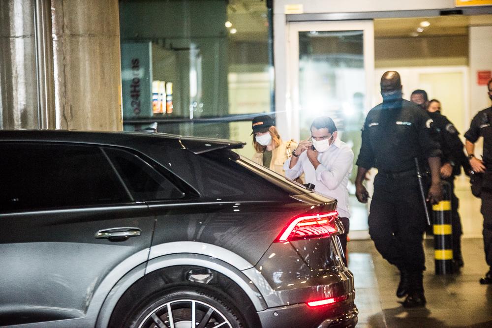 Flagra em aeroporto (Foto: AgNews)