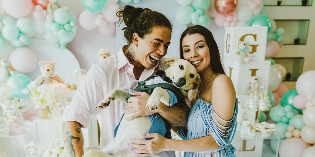 Whindersson Nunes e Maria Lina revelam que serão pais de um menino - Foto: Reprodução
