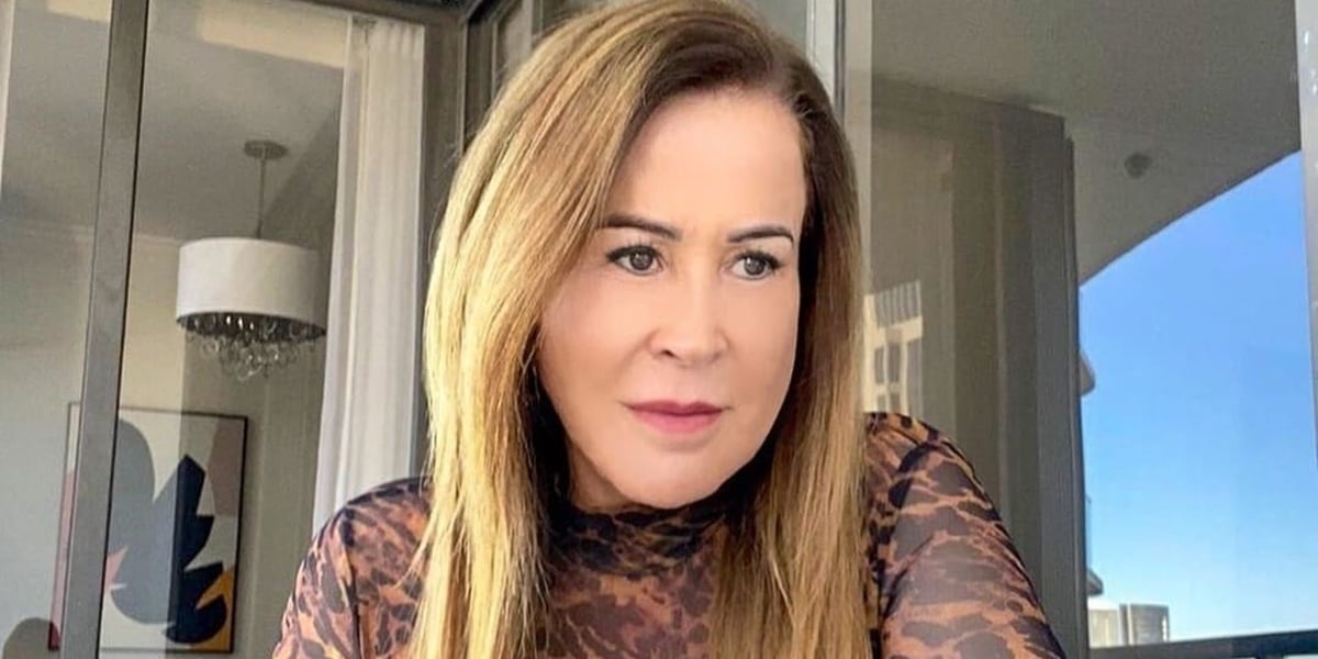 http://tvfoco.uai.com.br/wp-content/uploads/2015/05/Daniela-Mercury.jpg