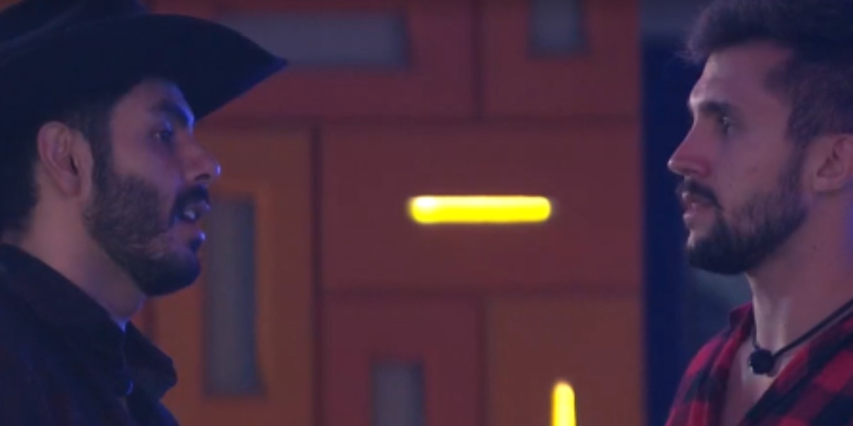 Rodolffo expõe segredo de Carla Diaz para Arthur no BBB21 (Foto: Reprodução0