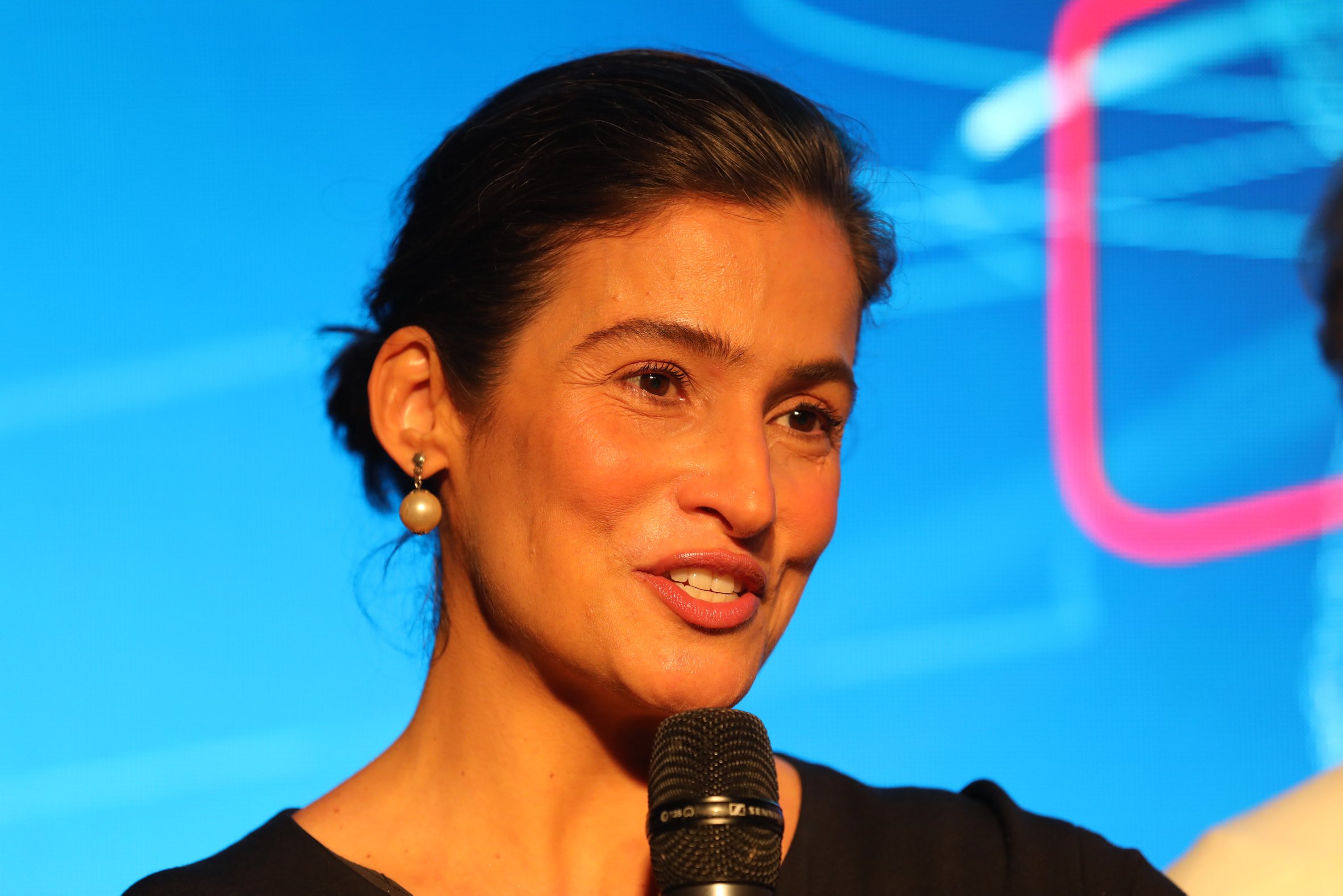 http://tvfoco.uai.com.br/wp-content/uploads/2015/05/Daniela-Mercury.jpg
