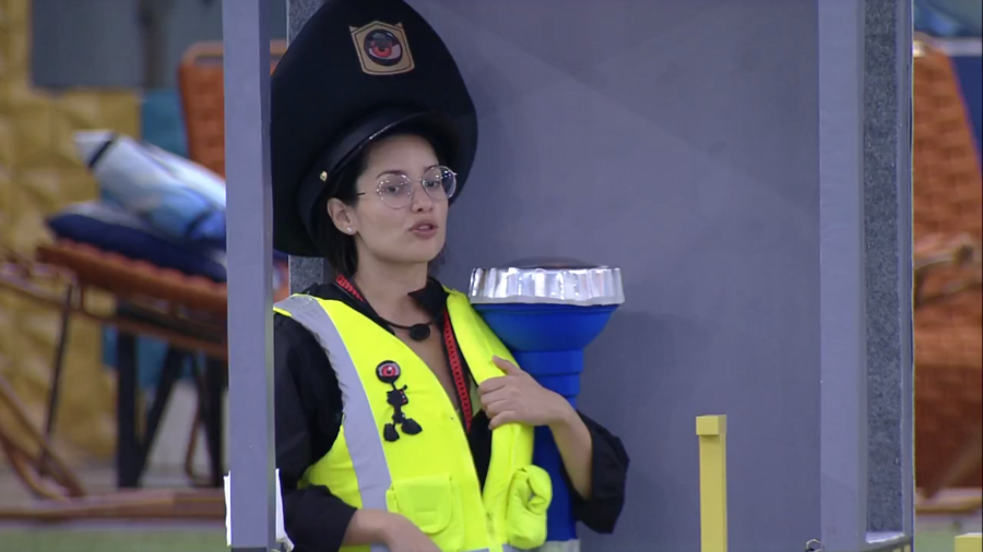 Juliette especulou uma possível indicação ao paredão de hoje a noite no BBB (Foto: Reprodução/ Globo)