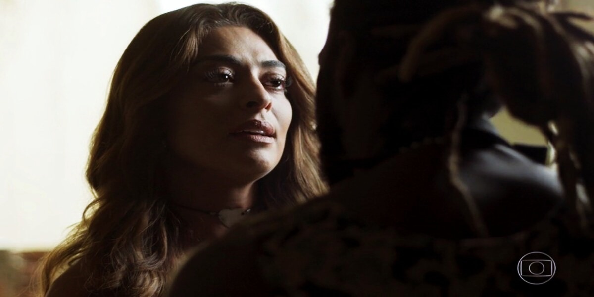 http://tvfoco.uai.com.br/wp-content/uploads/2015/05/Daniela-Mercury.jpg