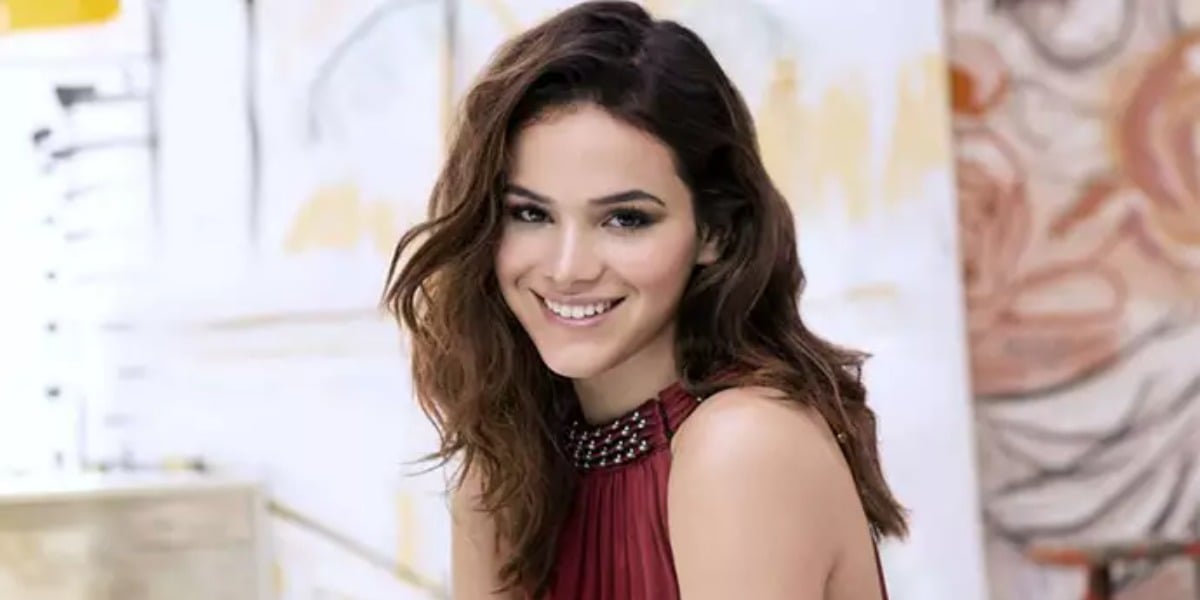 Bruna Marquezine surge com novo amor (Foto: Reprodução)
