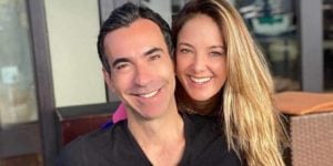Ticiane Pinheiro e César Tralli posaram juntos em família (Foto: Reprodução)