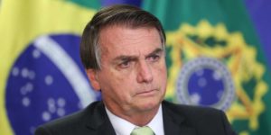 Jair Bolsonaro agrediu verbalmente jornalista da Globo durante entrevista (Foto: Reprodução)