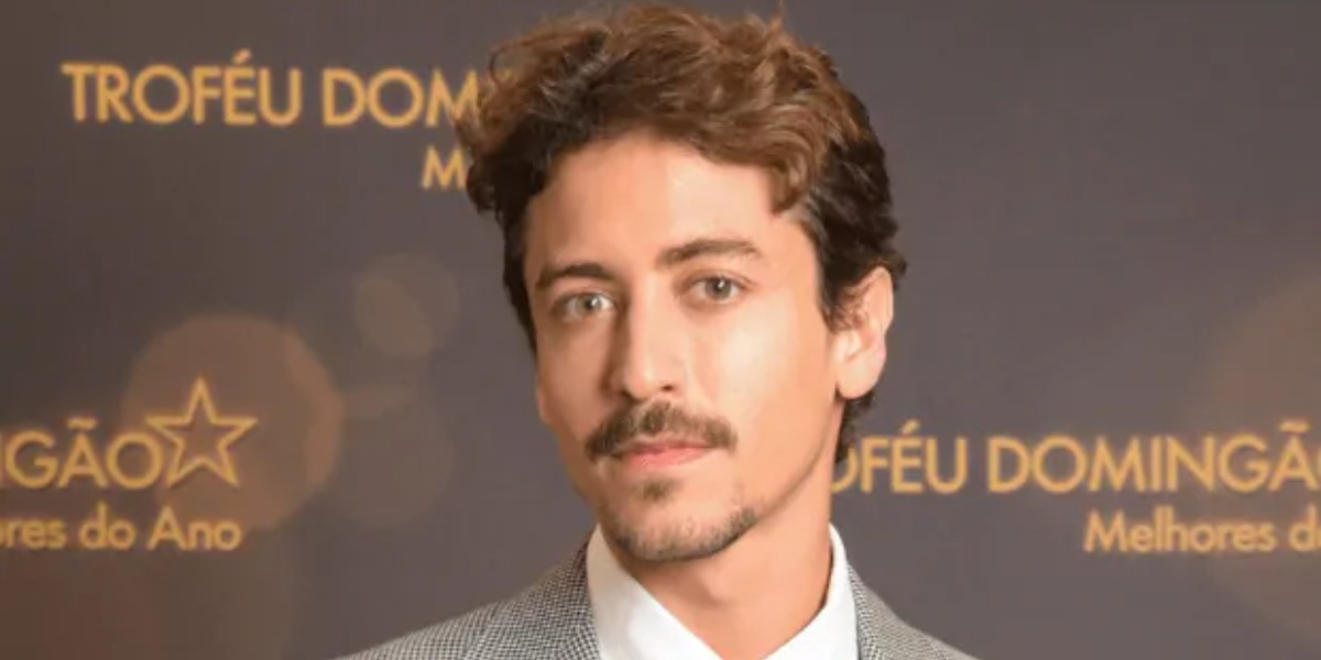 Jesuíta Barbosa deve assumir protagonista de Pantanal (Foto: Reprodução)