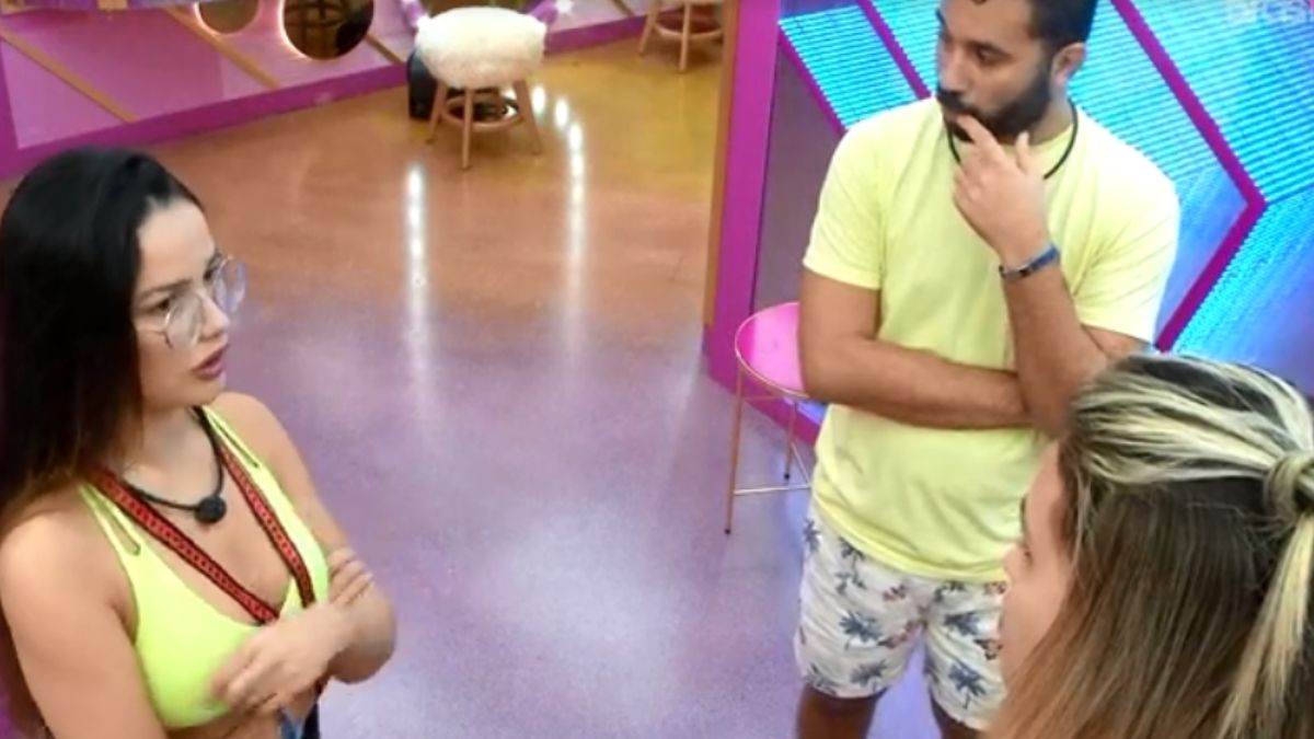 Juliette pensa em se vingar de Arthur e colocá-lo no paredão do BBB21 (Foto: Reprodução/ Globo)