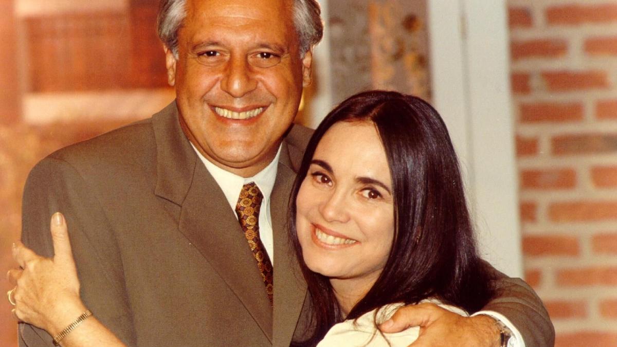 Regina Duarte e Antônio Fagundes protagonizariam a novela "Despedida de Casado", mas foi cancelada (Foto: Reprodução) Regina Duarte e Antônio Fagundes protagonizariam a novela "Despedida de Casado", mas foi cancelada (Foto: Reprodução)
