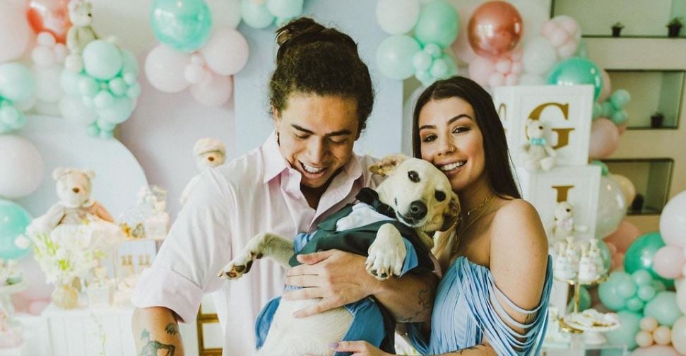 Whindersson Nunes e namorada no chá revelação (Foto: Reprodução)