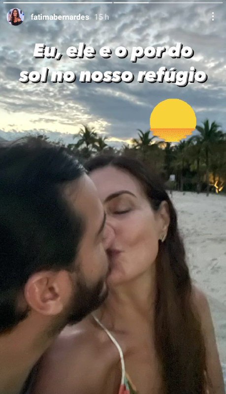 Fátima Bernardes surgiu com o namorado bonitão