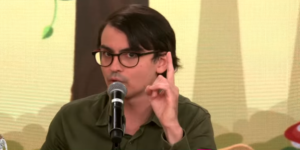 Dudu Camargo terá seu contrato encerrado com o SBT em outubro, segundo o site Notícias da TV (Foto: Reprodução)