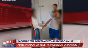 Lacombe imobilizou dois bandidos que tentaram entrar em seu apartamento (Foto: Reprodução/ RedeTV)