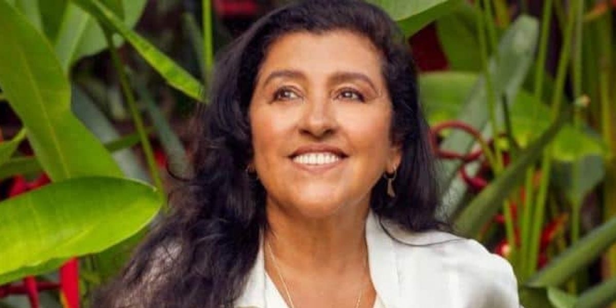http://tvfoco.uai.com.br/wp-content/uploads/2015/05/Daniela-Mercury.jpg