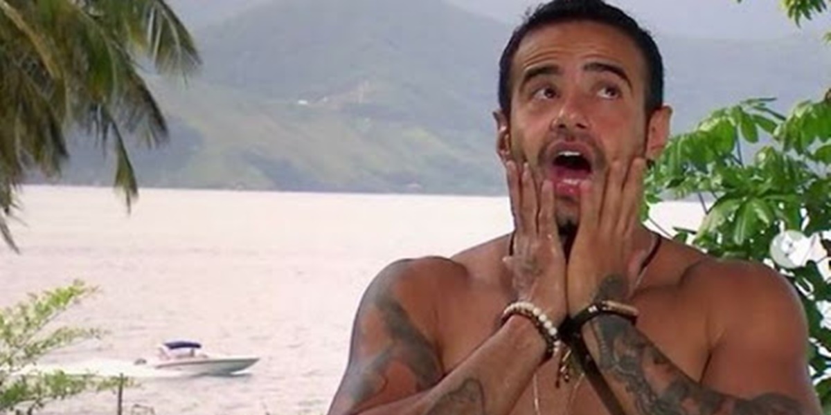 Reality: Tarso Brant tem briga feia com Lary Bottino e cogita deixar o De Férias com o Ex (Foto: Reprodução)