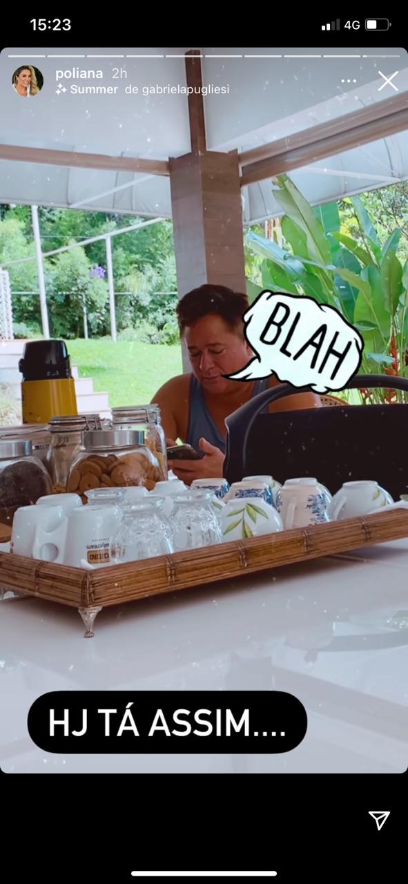 Leonardo fica mexendo no celular (Reprodução) Leonardo fica mexendo no celular (Reprodução)