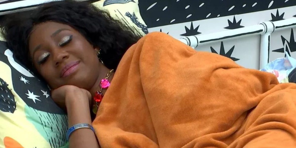 Camilla de Lucas cogita que escapará do Paredão no BBB21 (Foto: Reprodução)