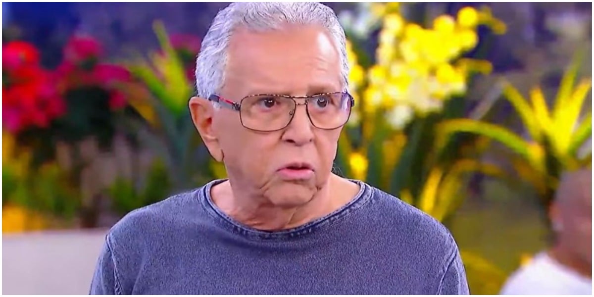 Carlos Alberto de Nóbrega noticiou sua volta 