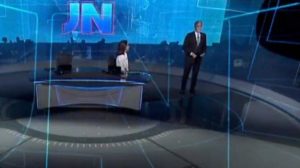William Bonner passa por cima de ordem da Globo, levanta da bancada do JN e gera pânico: “É grave”