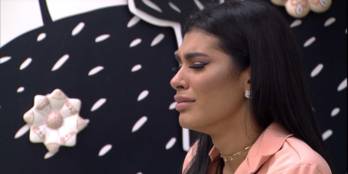 Pocah desaba no BBB21 após ser obrigada a tomar decisão ao vivo (Foto: Reprodução)