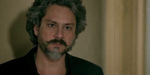 Será que Zé Alfredo (Alexandre Nero) ficará feliz ou não? (Foto: Reprodução/Globo)