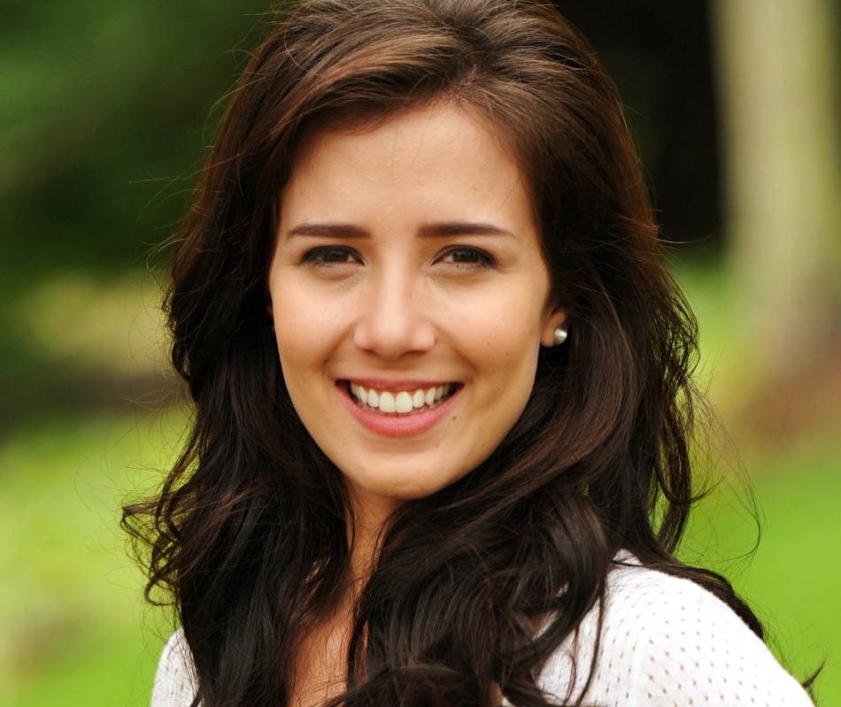 http://tvfoco.uai.com.br/wp-content/uploads/2015/05/Daniela-Mercury.jpg