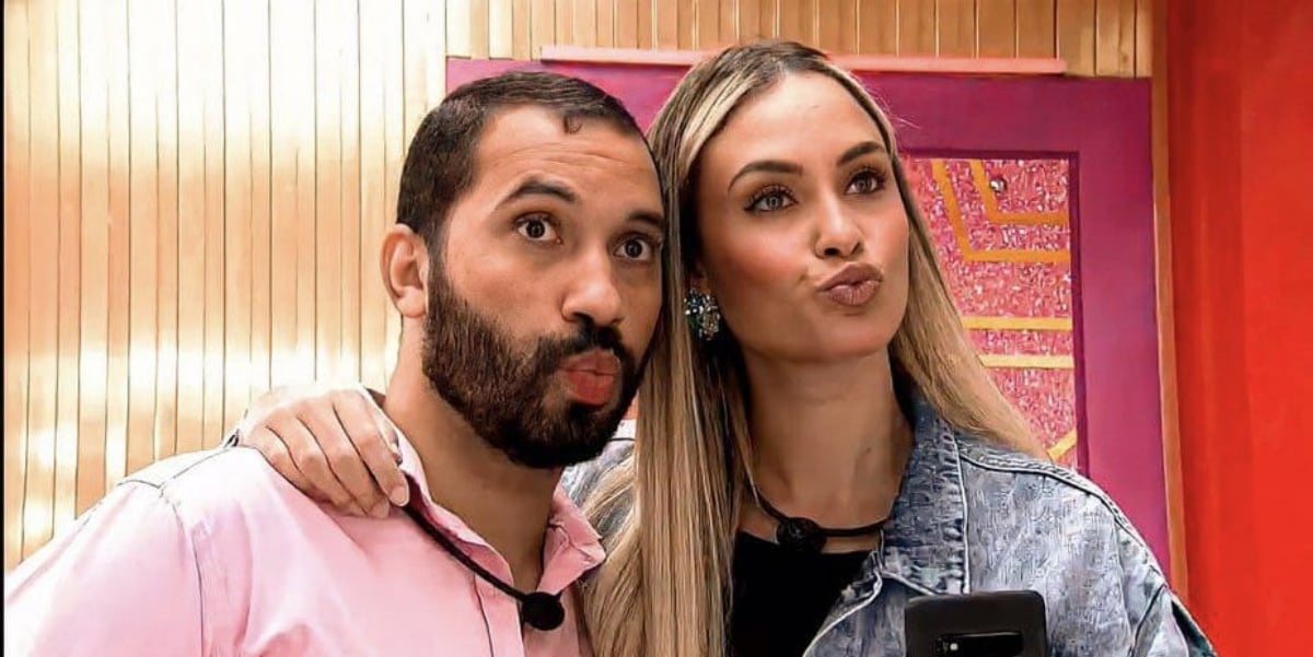 Gil e Sarah planejam morar juntos após o BBB21 (Foto: Reprodução)