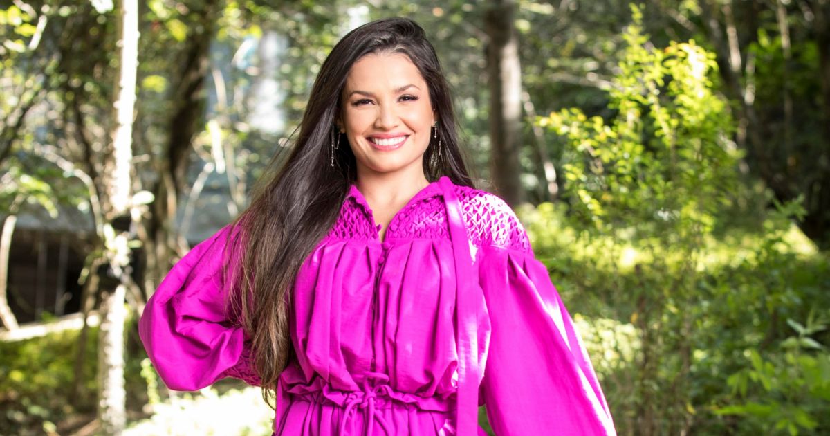 http://tvfoco.uai.com.br/wp-content/uploads/2015/05/Daniela-Mercury.jpg