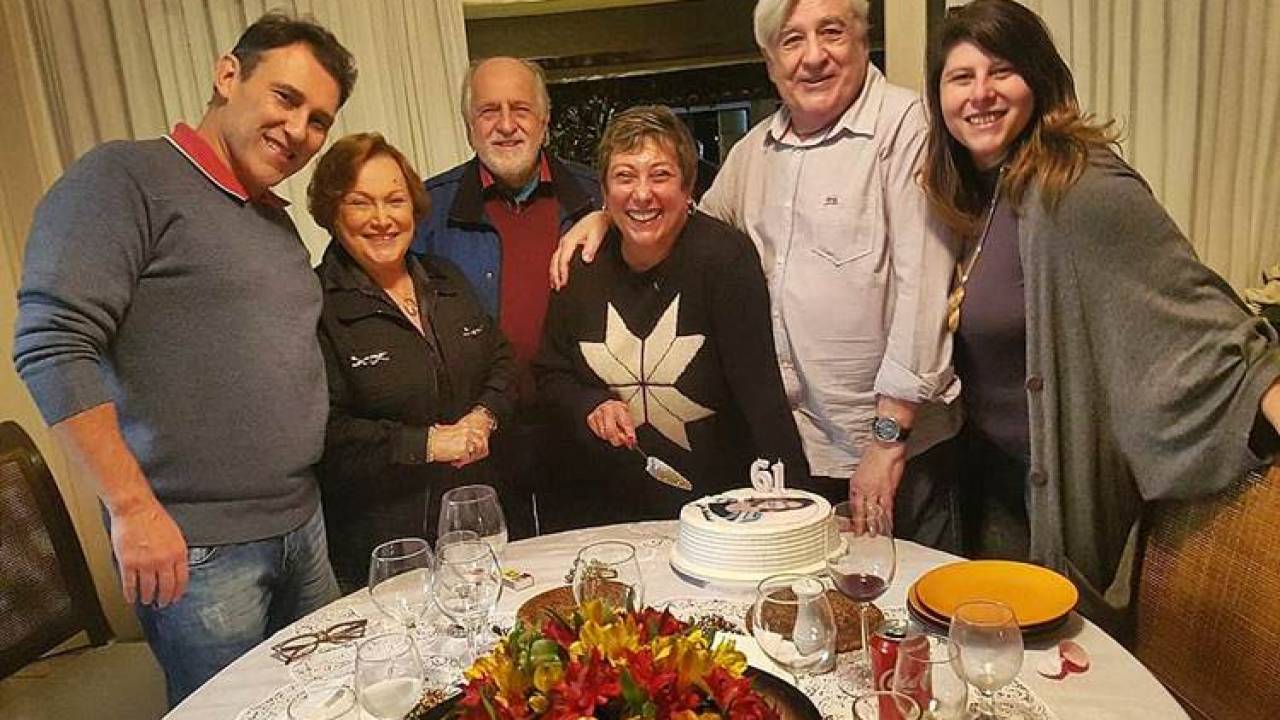 Bárbara Bruno ao lado da família