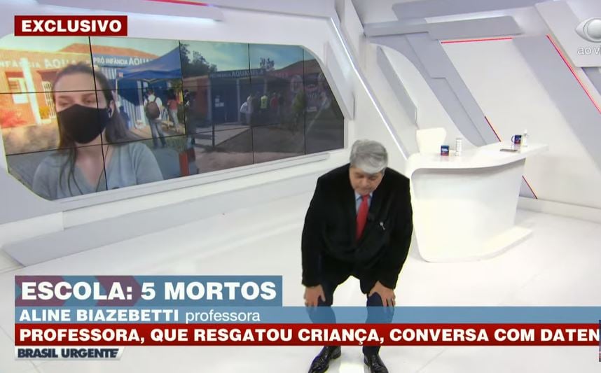 Datena se agachou ao sentir pressão abaixar (Foto: Reprodução)
