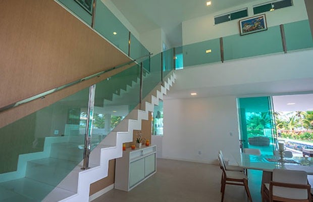 Entramos na mansão absurda de Carla Perez de 4 milhões com vista humilhante e mergulhada no luxo