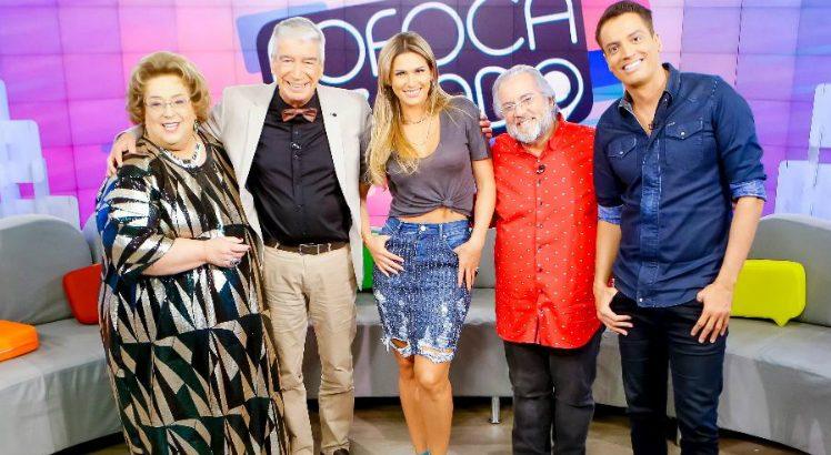 Leão Lobo, Lívia Andrade, Leo Dias, Mamma e Piccinini no Fofocalizando (Foto: Divulgação/SBT)