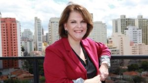 Band vê Globo segurar Faustão na emissora e decide antecipar estreia do veterano às pressas com fenômeno Band vê Globo segurar Faustão na emissora e decide antecipar estreia do veterano às pressas com fenômeno
