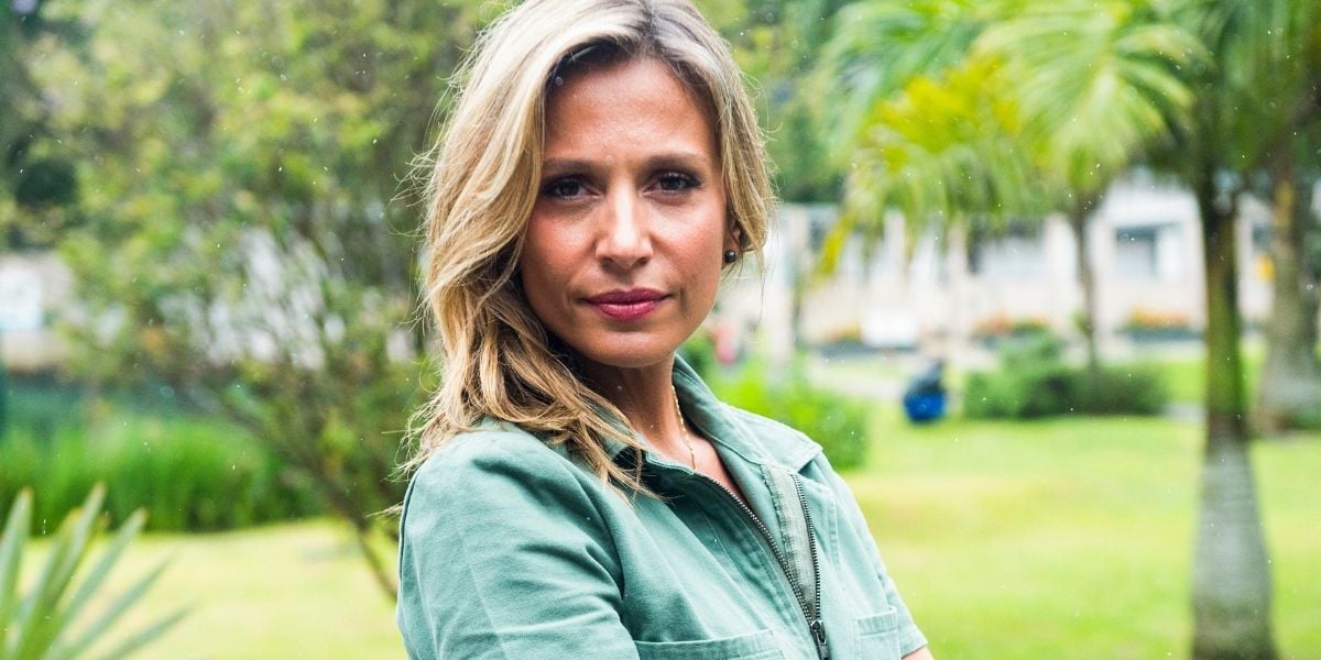 http://tvfoco.uai.com.br/wp-content/uploads/2015/05/Daniela-Mercury.jpg