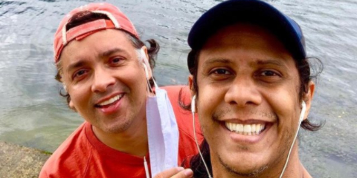 Rodrigo Fagundes e Wendell Bendeleak vão se casar após 18 anos juntos (Foto: Reprodução)