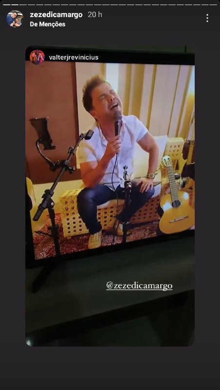 Zezé vem regravando algumas músicas sozinho (Foto: Reprodução/ Instagram)