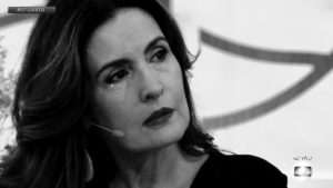 Fátima Bernardes paralisa programa e desaba ao anunciar morte cerebral de atriz da Globo: “Dor imensa”
