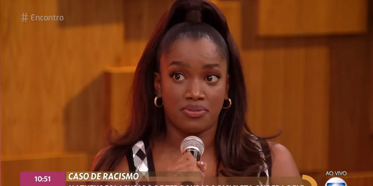Iza não conseguiu se segurar durante desabafo (Foto: Reprodução)