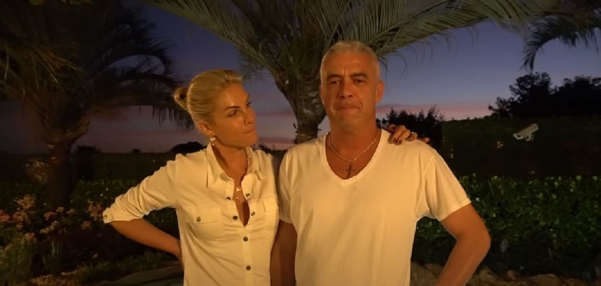 http://tvfoco.uai.com.br/wp-content/uploads/2015/05/Daniela-Mercury.jpg