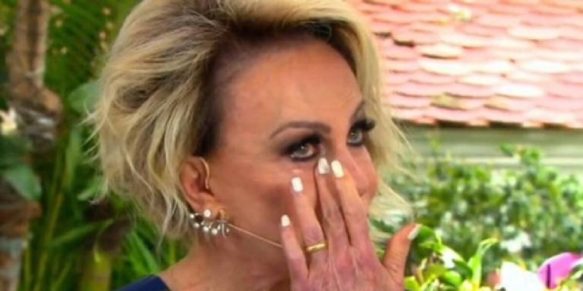 http://tvfoco.uai.com.br/wp-content/uploads/2015/05/Daniela-Mercury.jpg