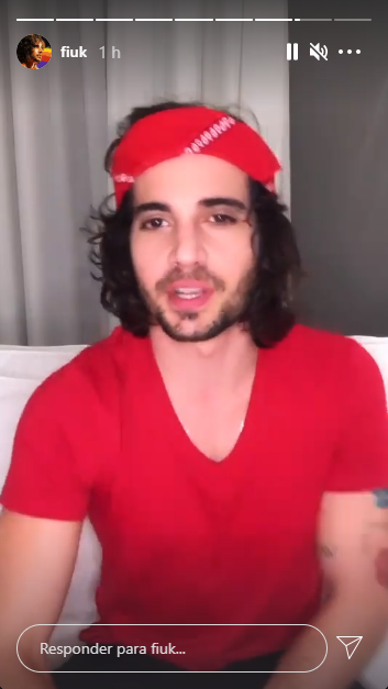 Fiuk vaza foto pelado na internet (Foto: Reprodução)