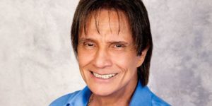 “Quero ver seu corpo”, detona Roberto Carlos após relação com cantor exposta: “Do que adianta fugir?”