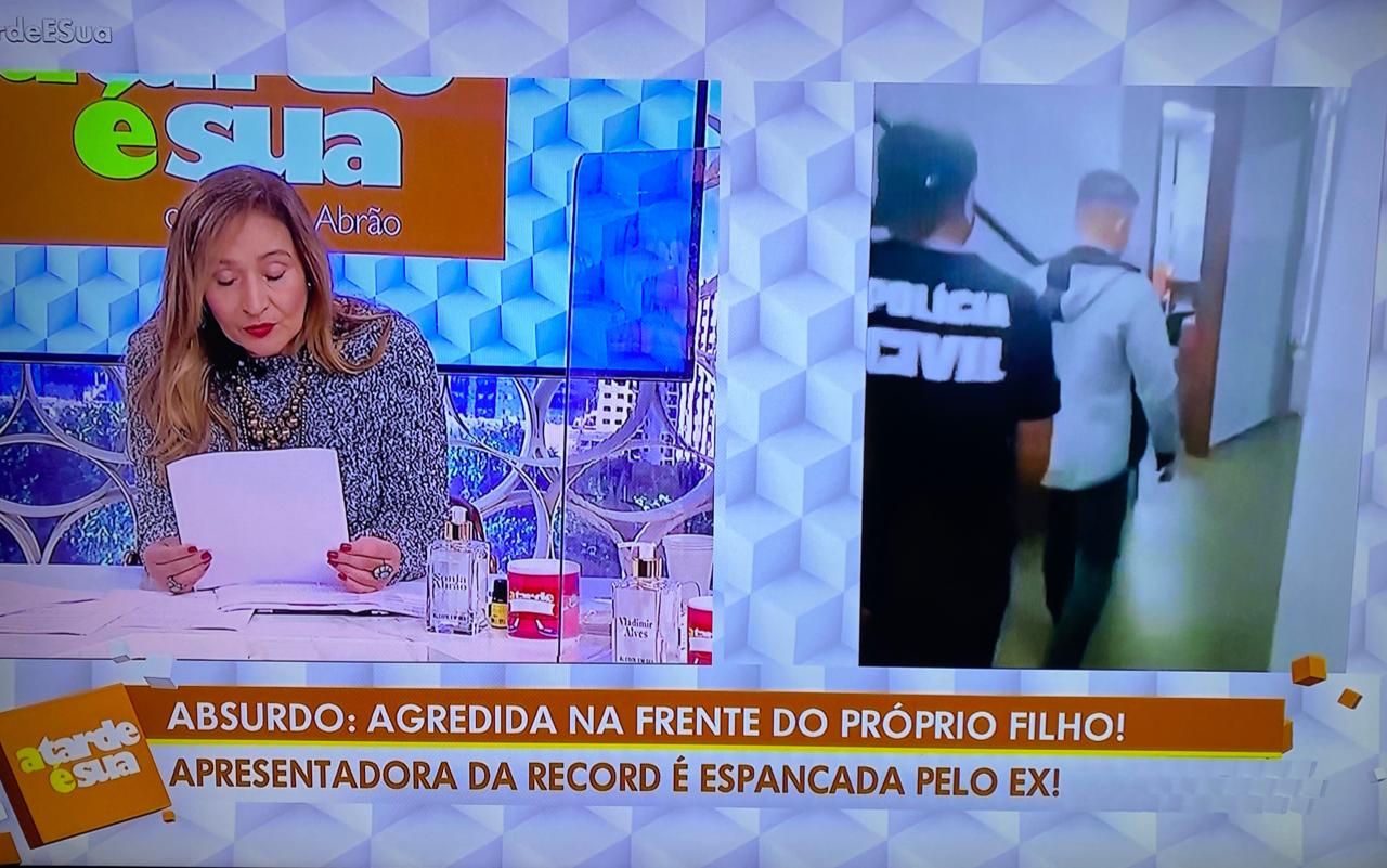 "Não se respeita", Sonia Abrão explode ao confirmar absurdo ao vivo e detona às câmeras: "Não serve pra mim" "Não se respeita", Sonia Abrão explode ao confirmar absurdo ao vivo e detona às câmeras: "Não serve pra mim"